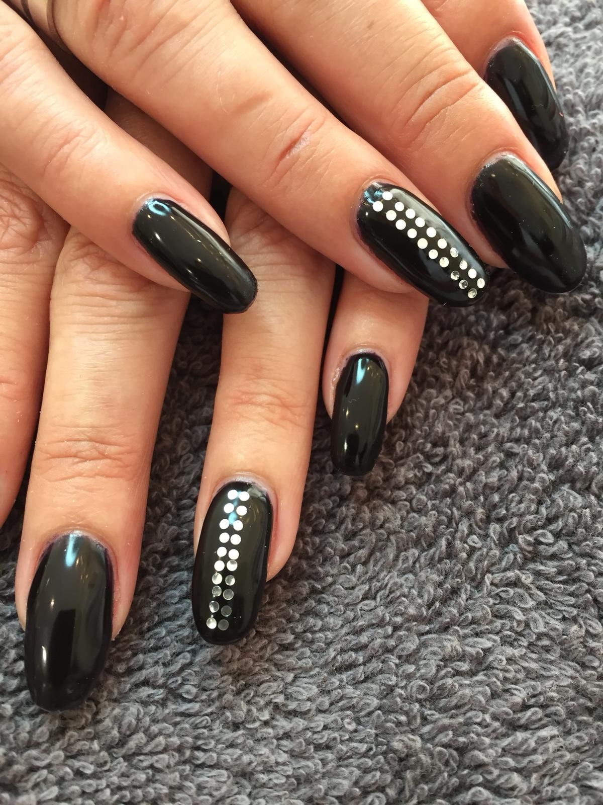 NAILS & MORE - WEEKLY PROFILE - BEST OF Palma